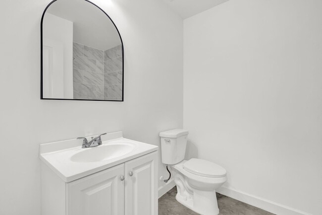 Building Photo - 2855 Choctaw Ave