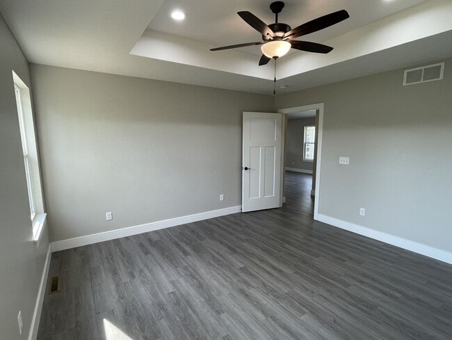 Building Photo - 108 Kennedy Ct