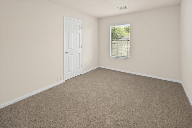 Building Photo - 18614 Atasca S Dr