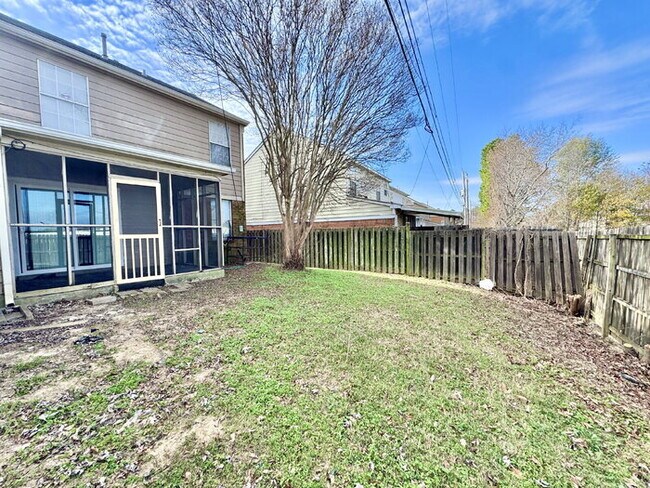 Building Photo - 6564 Whitetail Ln