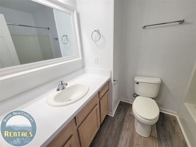 Building Photo - 186 Grandfather Farms Rd