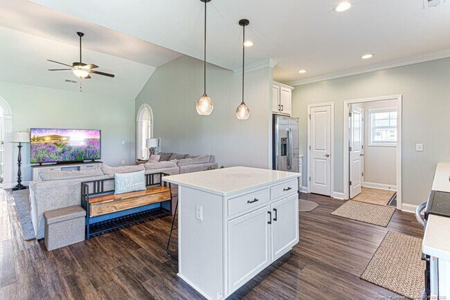 Building Photo - 2935 Duck Pond Rd