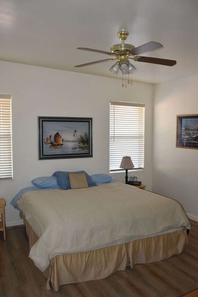Building Photo - Furnished 3 Bedroom Home in Foothills with...