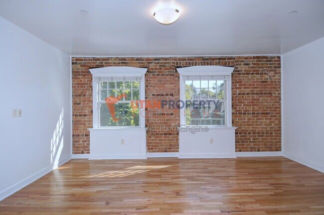 Building Photo - 61 North T Street