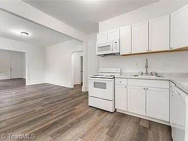 Building Photo - 1514 N Patterson Ave