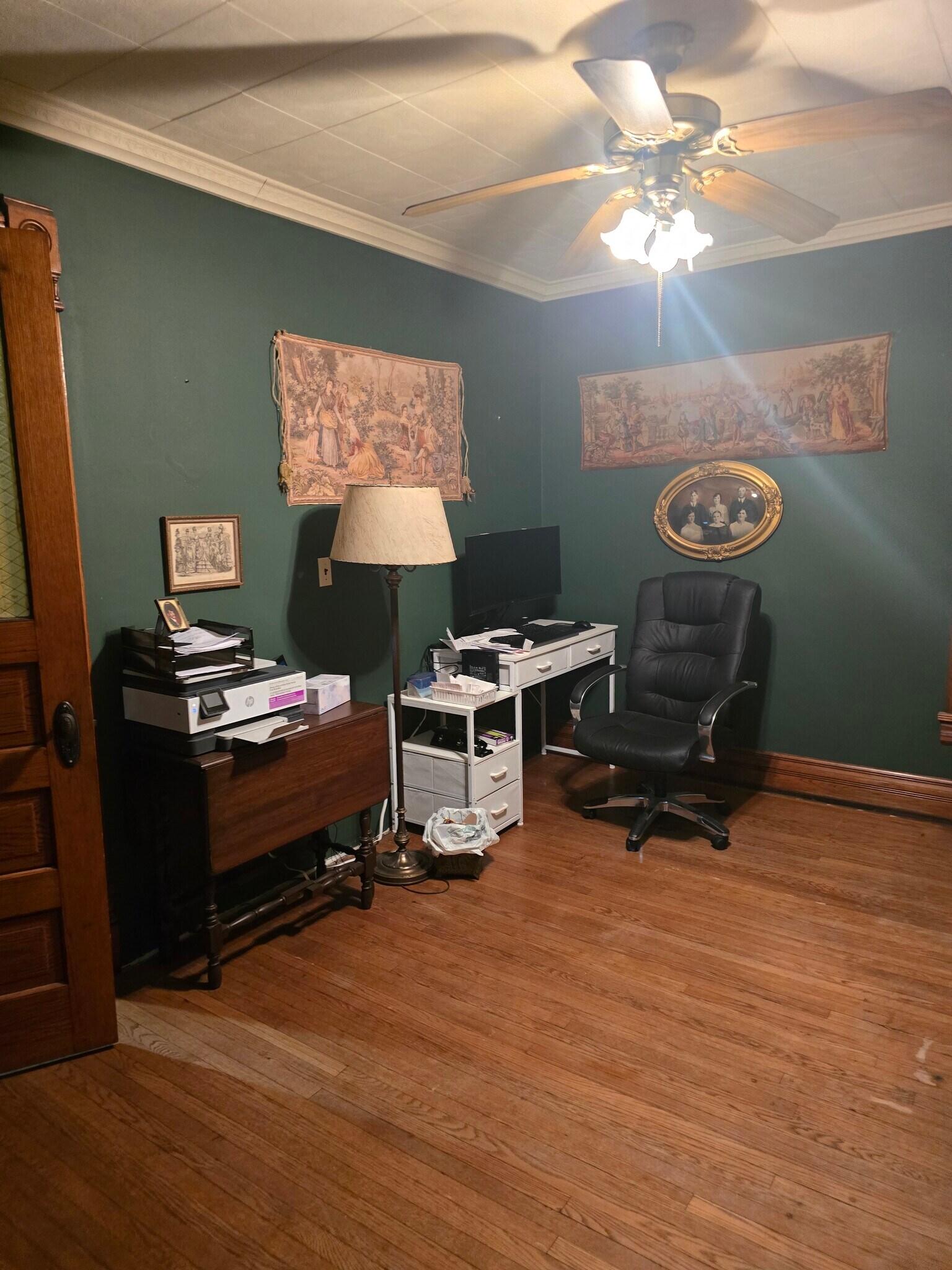 Afters floor 2nd bedroom or office - 408 E Boone St