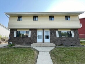 Building Photo - 8543 W Fairy Chasm Dr