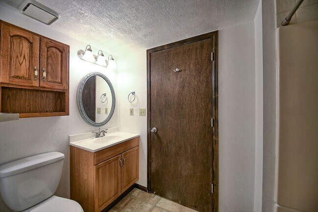 Building Photo - 4-Bedroom Home Near CSU | Fenced Yard & 2-Car Garage