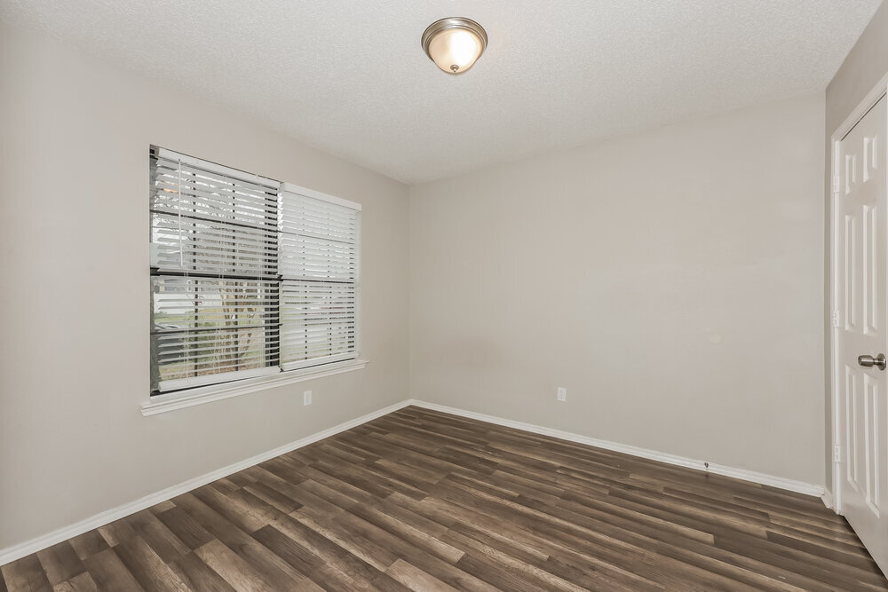 Building Photo - 140 Callender Dr