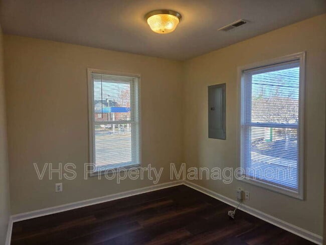 Building Photo - 510 Sperryville Pike