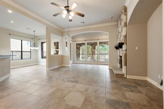 Building Photo - 106 Feritti Dr