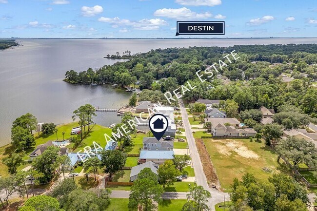 Building Photo - 1725 Union Ave