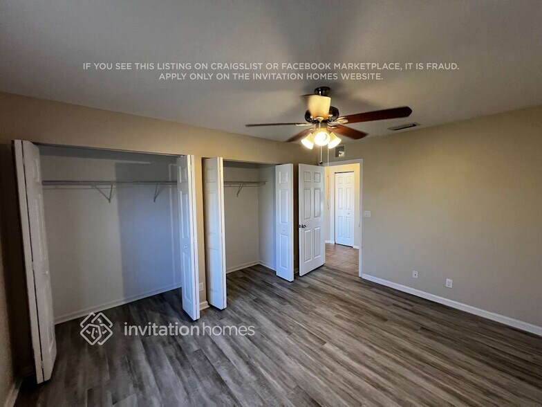 Building Photo - 2133 SW Pruitt St