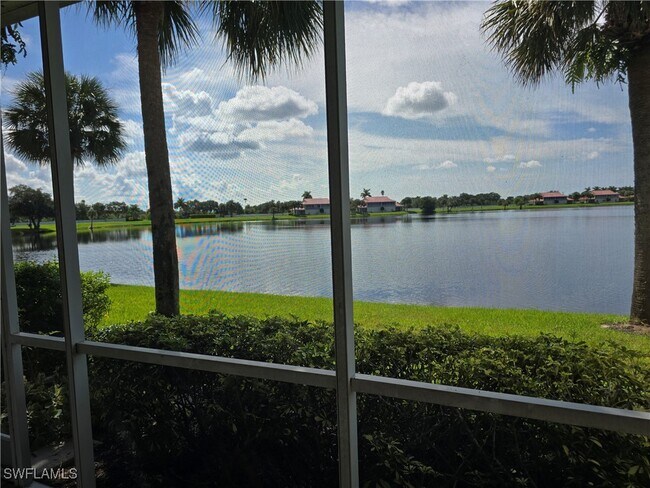 Building Photo - 25069 Peacock Ln