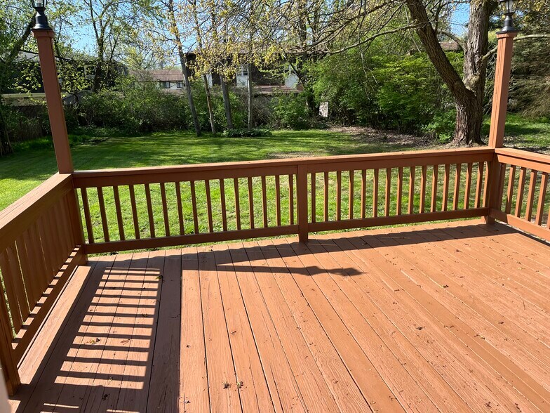 Building Photo - 695 Afton Ave