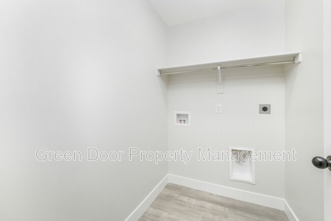Building Photo - 2035 N 3830 W