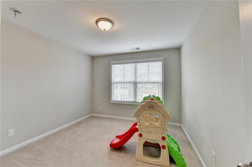Building Photo - 810 Sunset Park Dr