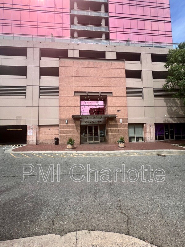 Building Photo - 315 Arlington Ave