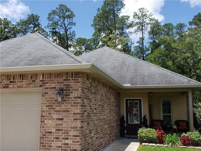 Primary Photo - 652 Fairfield Loop