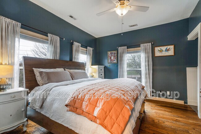 Building Photo - 625 Luttrell St