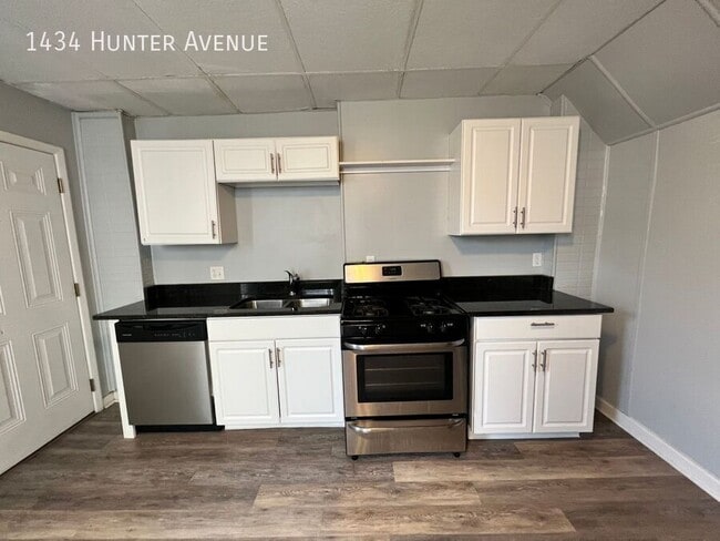 Building Photo - 1434 Hunter Ave