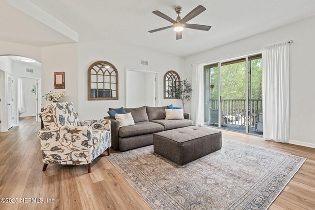 Building Photo - 785 Oakleaf Plantation Pkwy