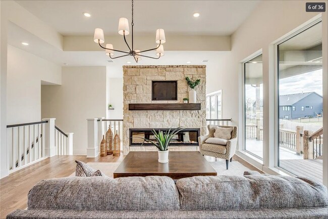 Building Photo - 113 N Ciderbluff St