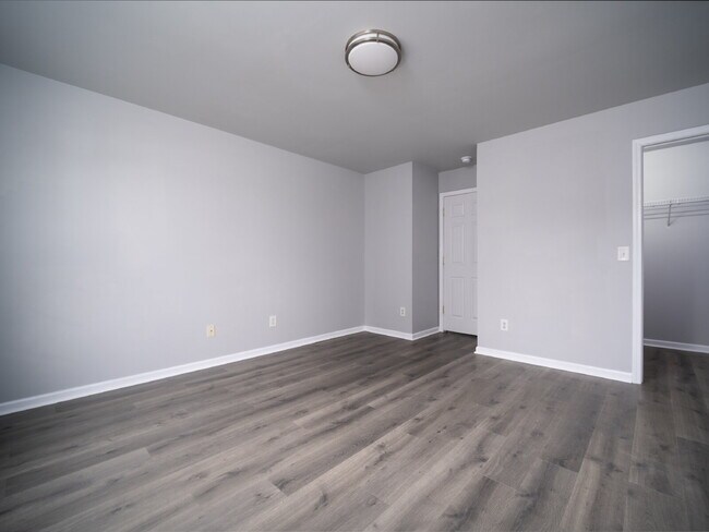 Building Photo - 1030 Boxelder Ln