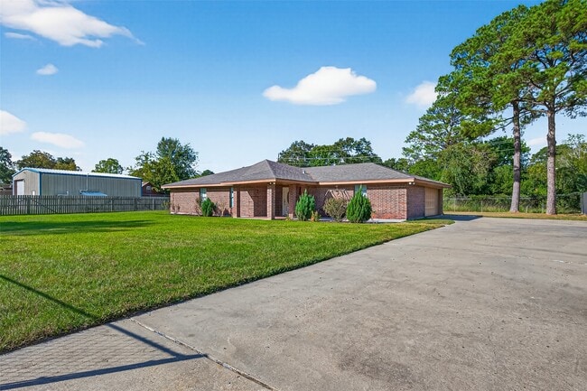 Building Photo - 11507 Oak Valley Dr