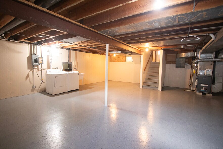 Building Photo - 1115 Sioux Dr