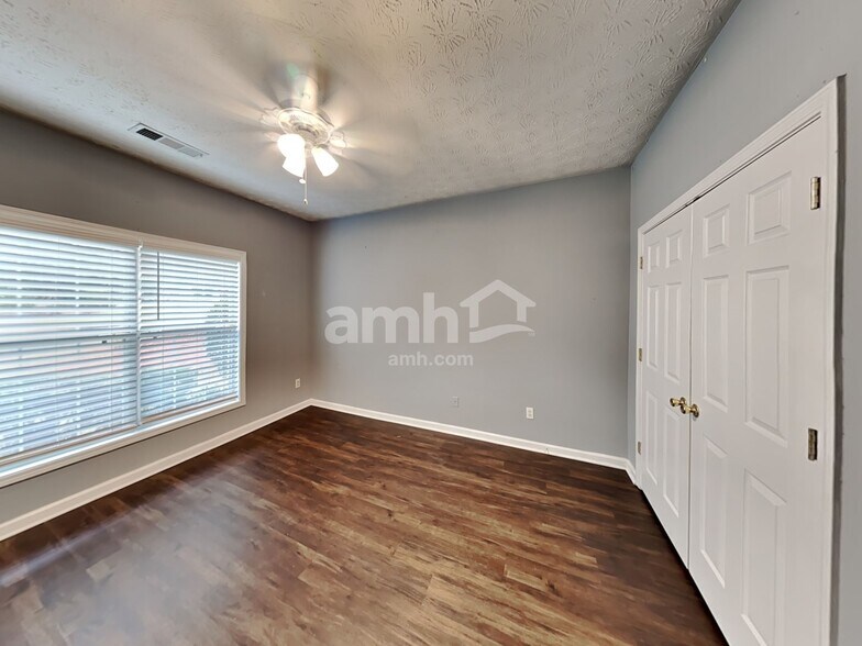 Building Photo - 3208 Milstead Walk Way