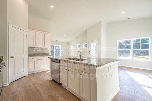 Building Photo - 7023 River Brg Ct