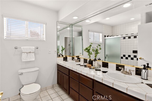 Building Photo - 4115 Laurelgrove Ave