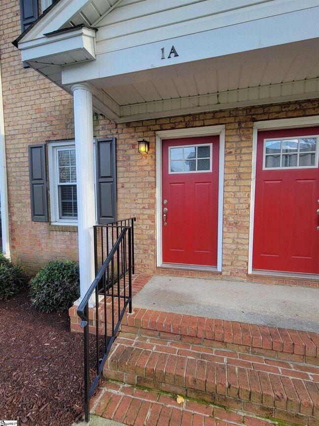 Building Photo - 409 Pinckney St