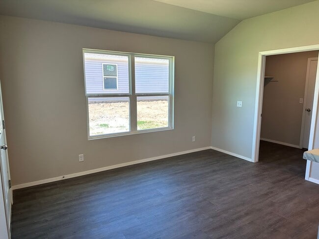 Building Photo - New 3 Bedroon, 2 Bath 2 car garage