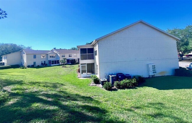 Building Photo - 7828 Hardwick Dr