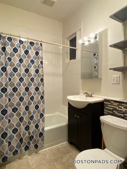 Building Photo - 614 Columbus Ave