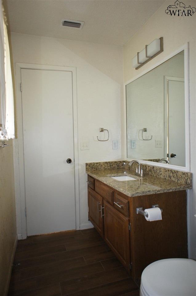 Building Photo - 4613 Spring Shadow Dr