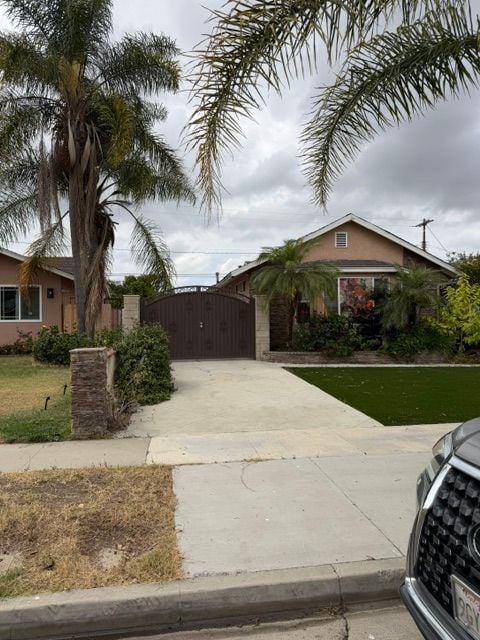 Building Photo - 9292 Melba Dr