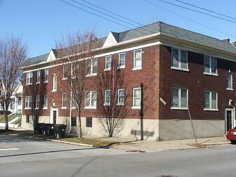 Front of building - 1254 S Jackson St