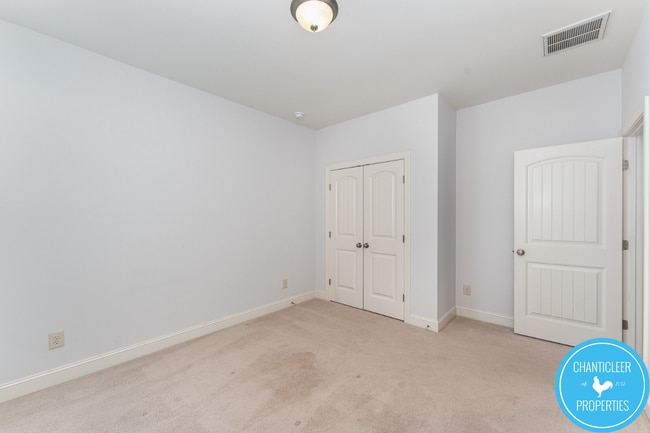Building Photo - 379 Tobacco Farm Way