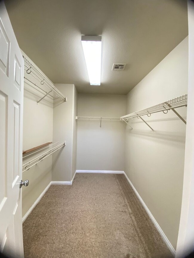 Building Photo - 10507 Winter Grass Dr
