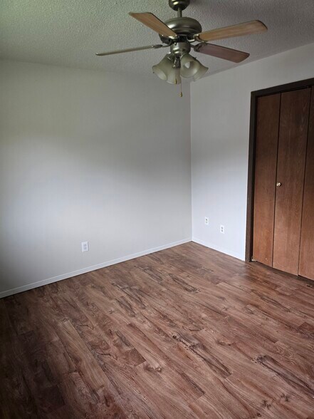 Building Photo - 3229 Sycamore Ter