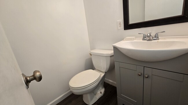 Building Photo - 6575 Santa Cruz Pl
