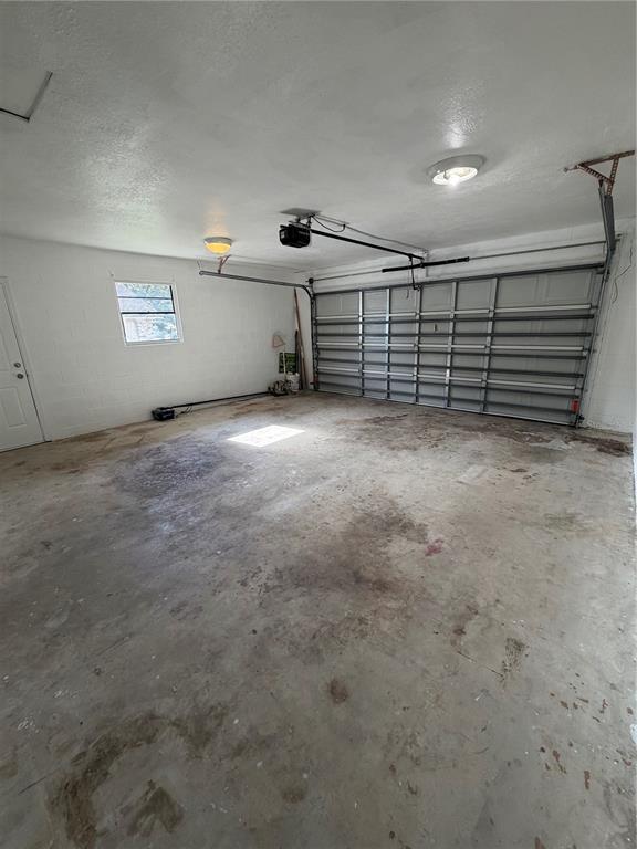 Building Photo - 6933 Rembrandt Dr