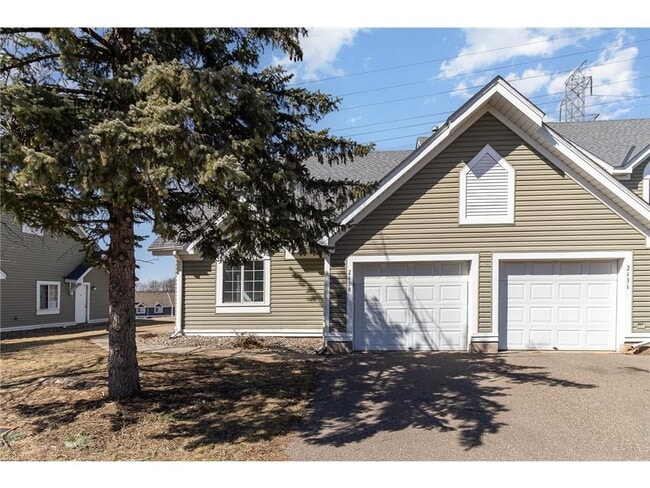 Building Photo - 2438 Cochrane Cir