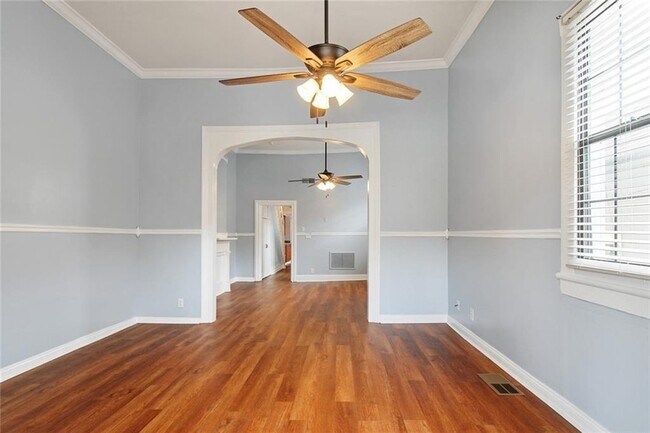 Building Photo - 1731 Elysian Fields Ave