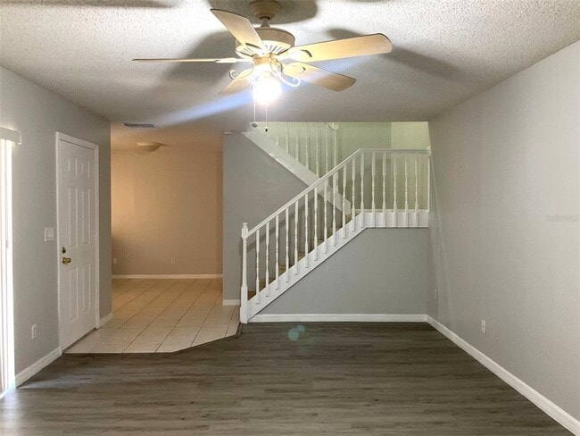 Building Photo - 5282 Coral Ct