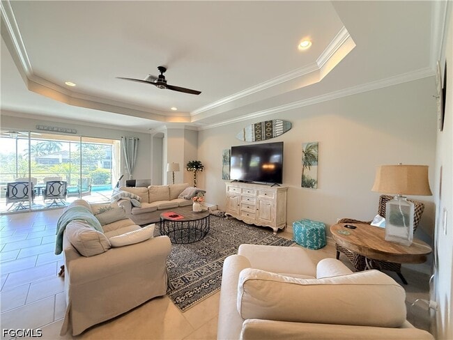 Building Photo - 3920 King Edwards St