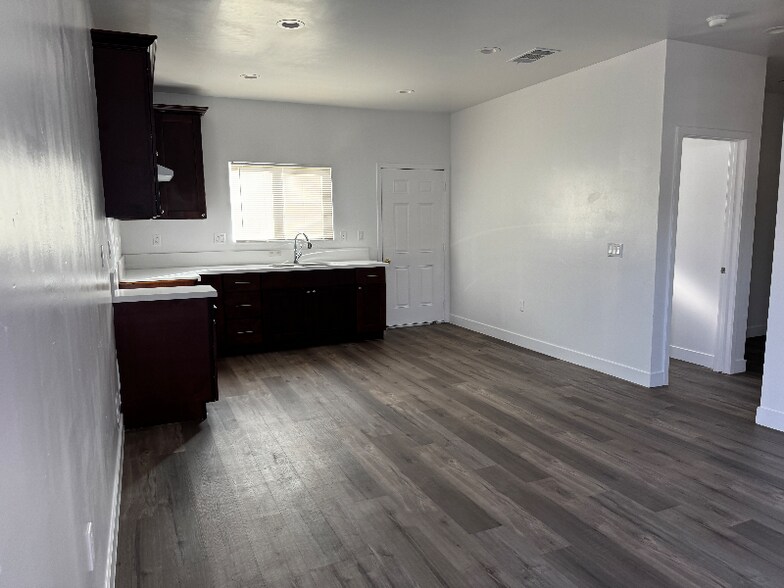 Building Photo - 1948 Turrill Ave